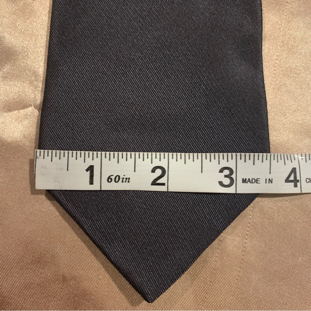 Gianni Versace Black tie - Picture 5 of 5